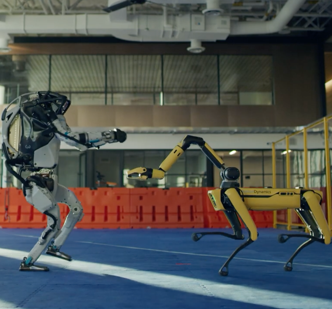 这不是特效！波士顿动力发布最新视频，机器人和机器狗联动跳舞，场面和谐